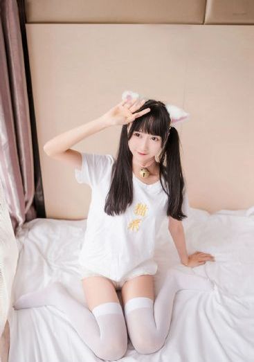 一个人看视频_超清迅雷电影在线