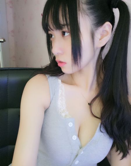我的女友是机器人电影完整免费_720在线观看高清