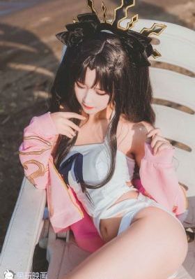 放荡的富婆bd_BD英语高清视频观看