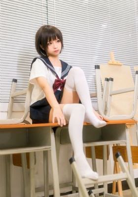 我的美丽女邻居3在线观看_中英字幕1080
